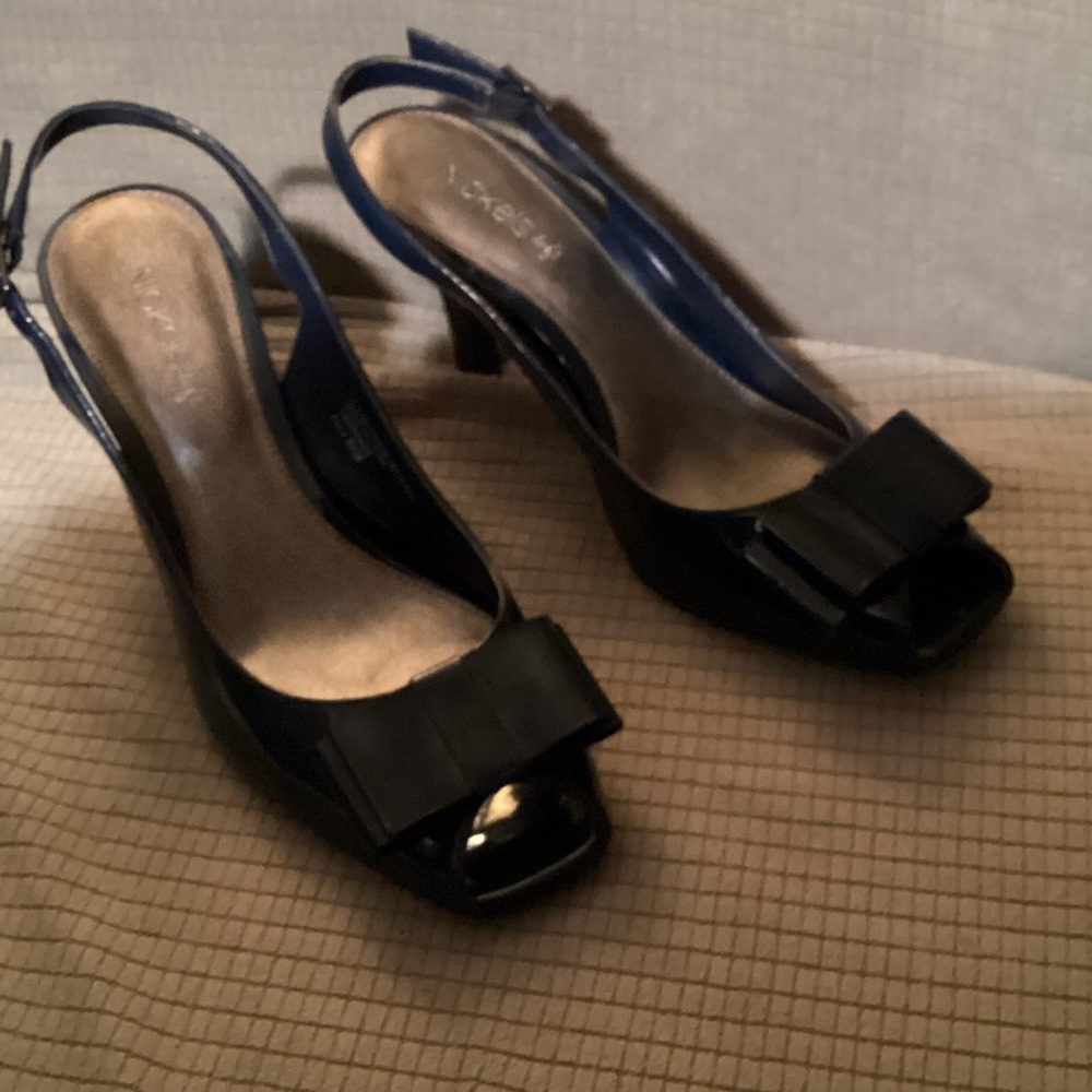 Nickels Navy Blue Peep-Toe Slingback Heels